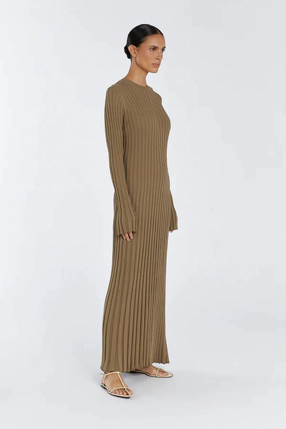 Knitted Long Dress™ | Elegant Midi Dress with Sculpted Design