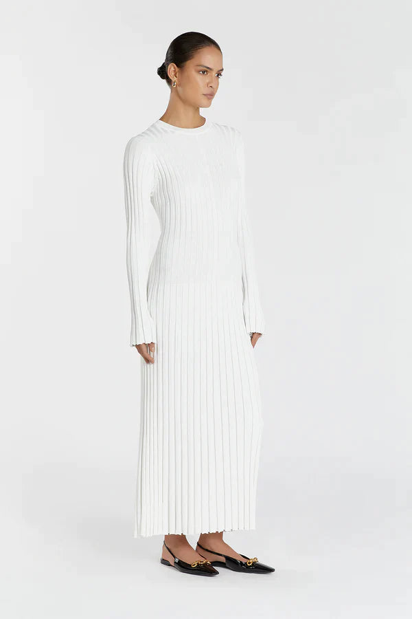 Knitted Long Dress™ | Elegant Midi Dress with Sculpted Design